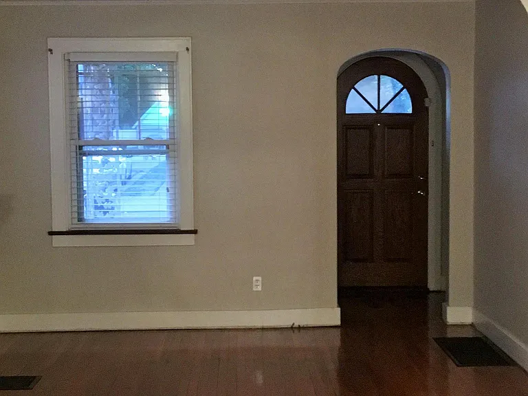 1208 Larue Ave — Photo 10