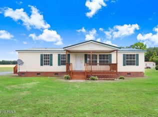 204 Grist Mill Dr, Pikeville, NC 27863