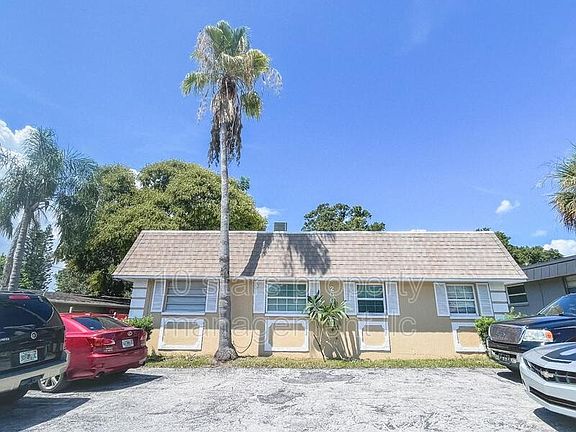 3rd image of 200 S Betty Ln #2