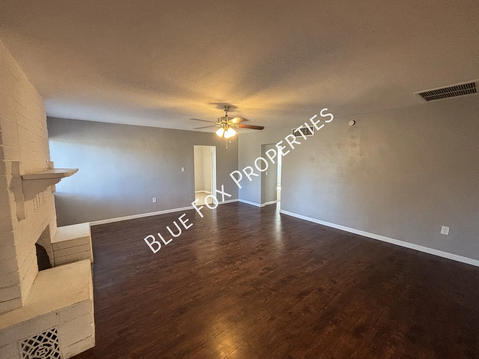 3bd, 2ba Corner Lot, Centrally Located — Photo 4