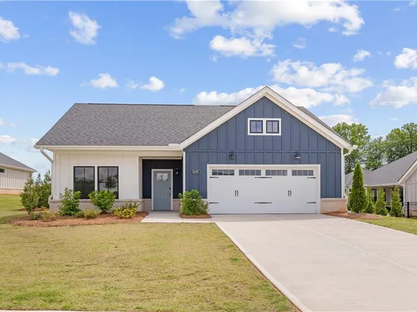 5245 Maggie Mae Ln, Cumming, GA 30028