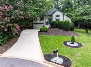 1251 Raleigh Ct, Lawrenceville, GA 30043