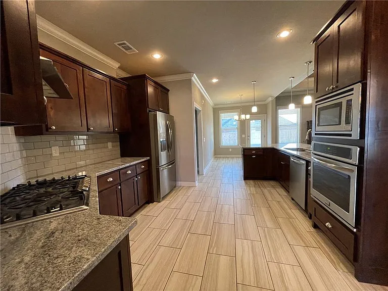 3003 SW Satinwood Ave — Photo 7