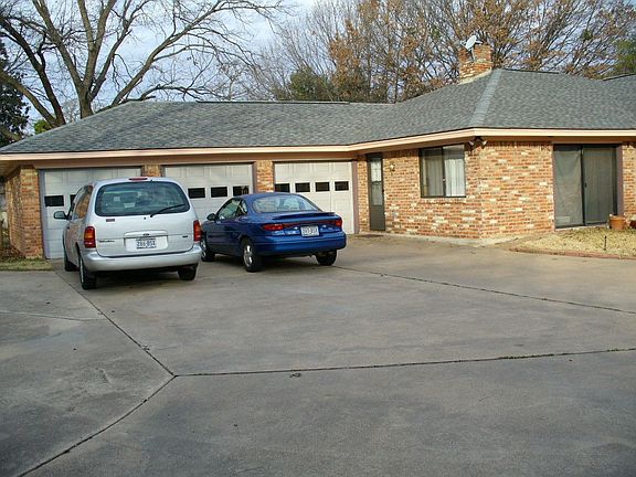 Garages (back)