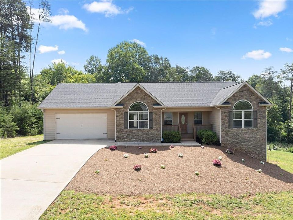 1st image of 350 Linwood Dr