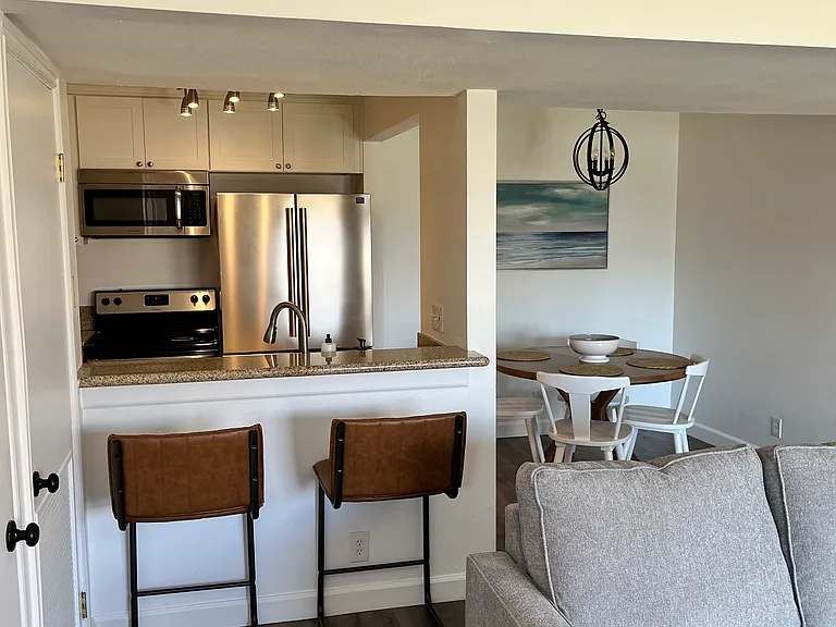 25671 Le Parc #93 — Photo 4