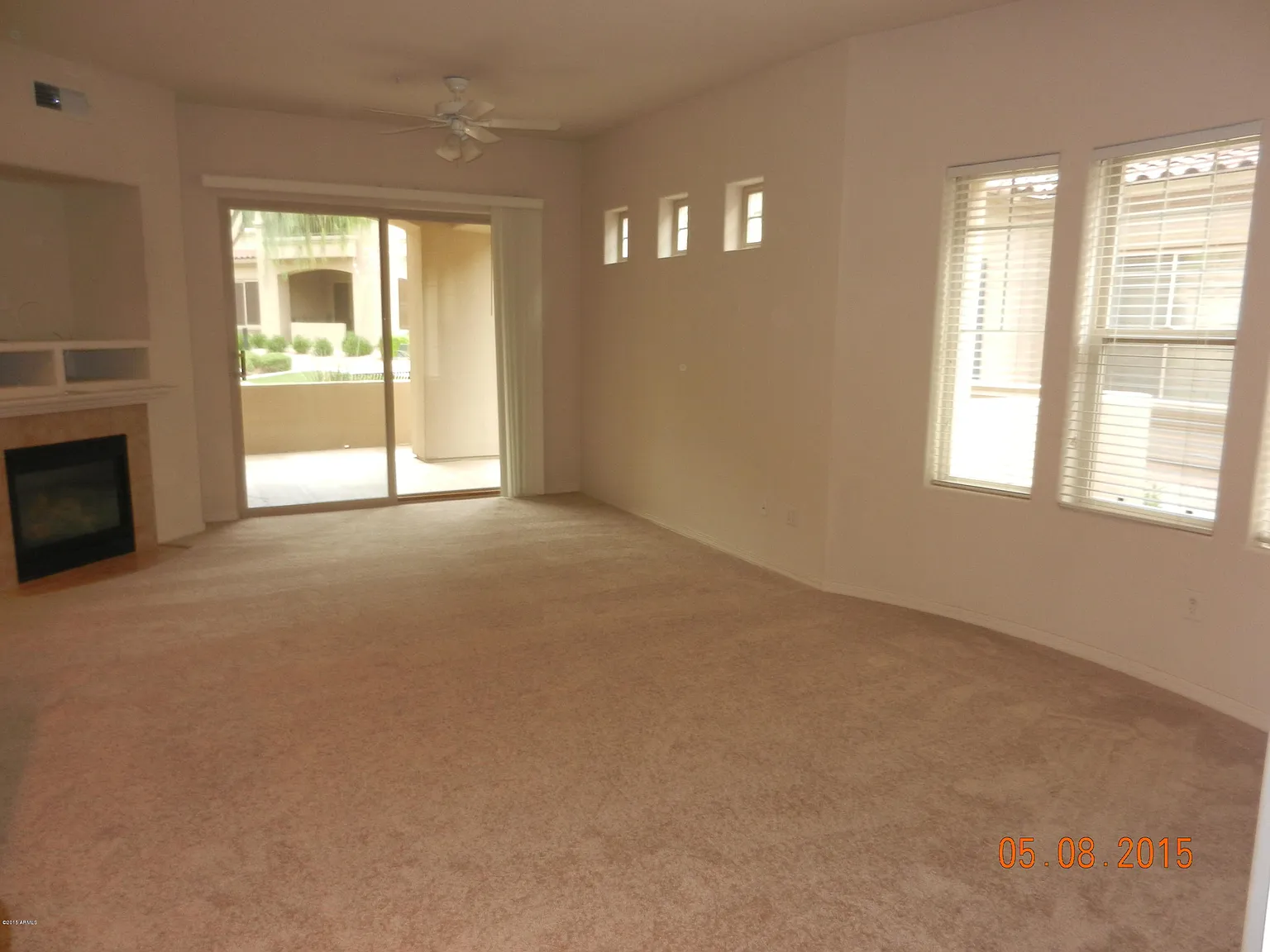 2 bed, 2.0 bath, 1422 sqft, $3,000 — Photo 4