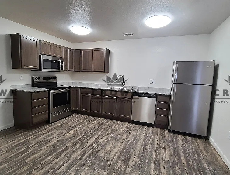 3503 Storey Blvd #B — Photo 5