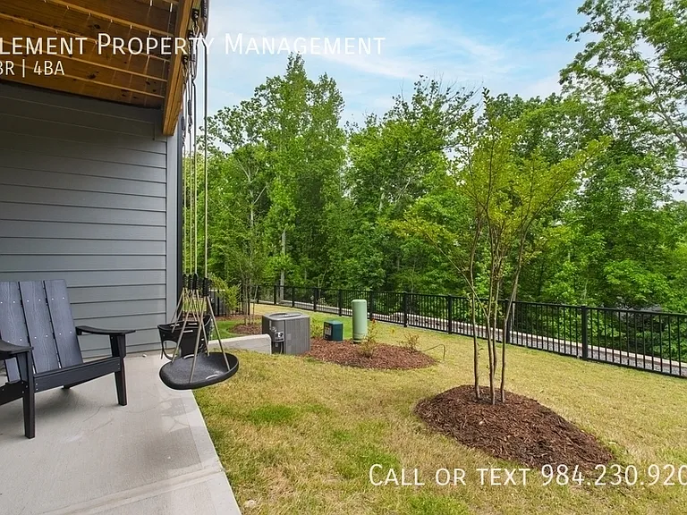 4730 Cypress Tree Ln #1 — Photo 36