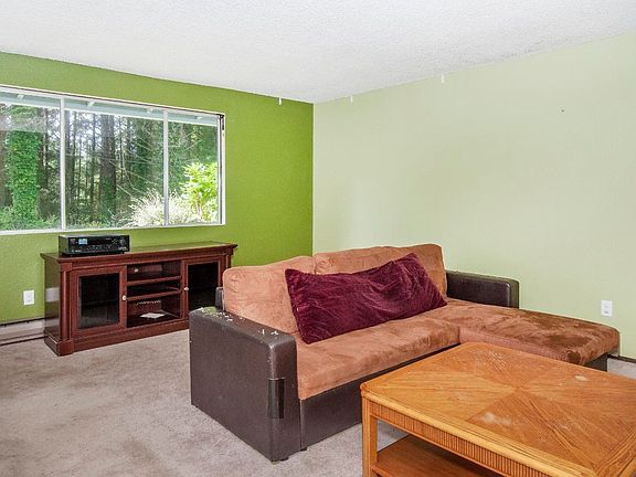 2nd image of 1626 SW Fleet Ave