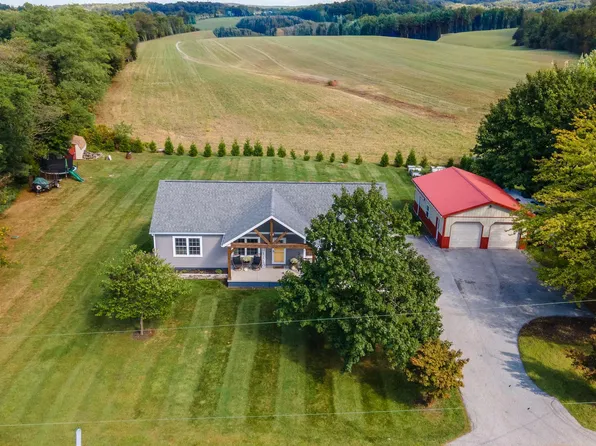 49 Pine Rd, Abbottstown, PA 17301
