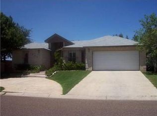 1302 Alan Ln, Laredo, TX 78045