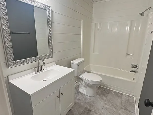 36 Retriever Ln, Greenville, SC 29607