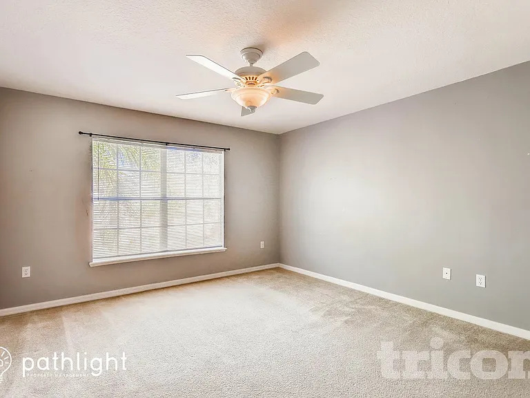 546 Granite Cir — Photo 13