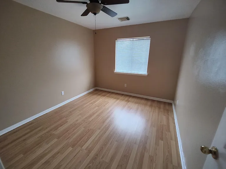 5118 Littleneviss Dr — Photo 28