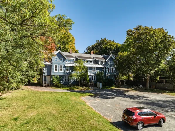 162 Woodlawn Ave, Pittsfield, MA 01201