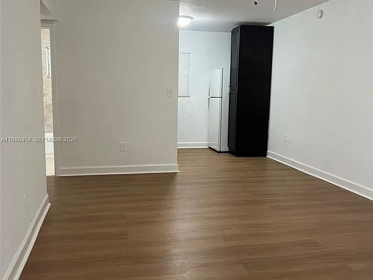 180 NE 71st St #2 — Photo 2