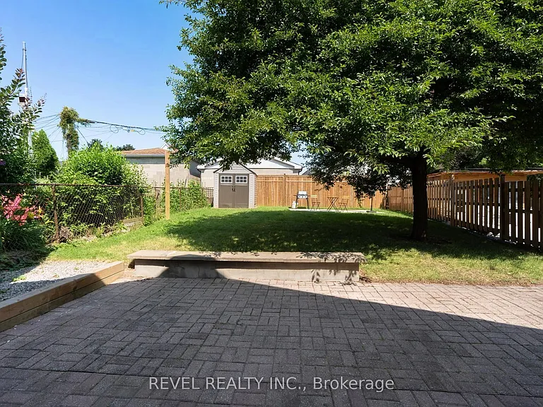 24 Kenora Cres #MAIN — Photo 15