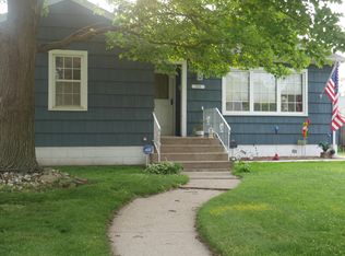 7128 Howard Ave, Hammond, IN 46324
