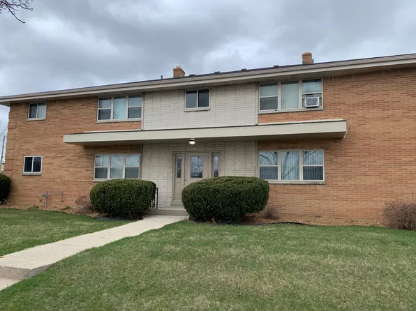 3355 S 76th St, Milwaukee, WI 53219