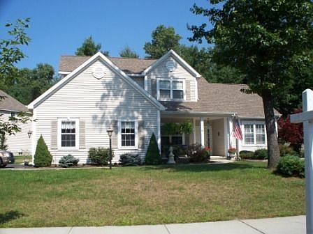 2nd image of 21 Westbury Dr