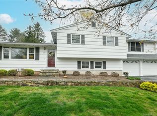 333 Spruce St, Cheshire, CT 06410