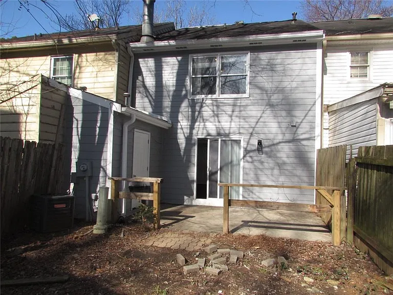 1716 Twin Brooks Dr — Photo 20