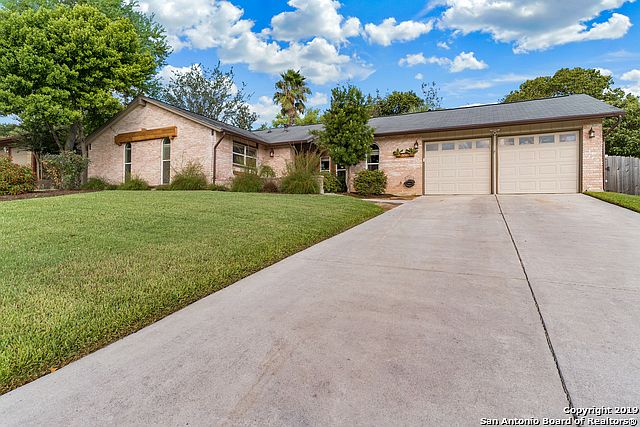 1st image of 5815 Oak Country Way