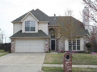 905 N Hemlock Ave, Broken Arrow, OK 74012
