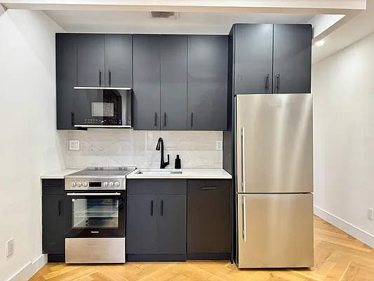 Rented by Brookhaus Capital Inc | media 3
