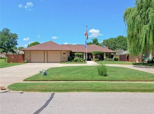 9201 Nawassa Dr, Oklahoma City, OK 73130