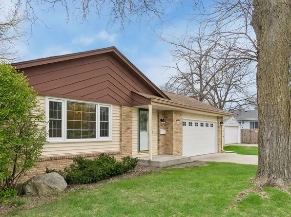 508 7th St S, Hopkins, MN 55343