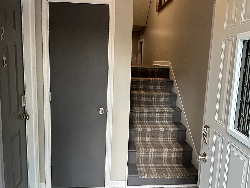 Common Area/Hallway