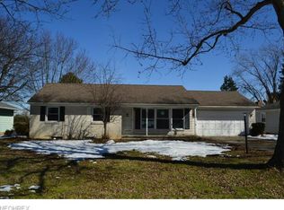1721 Oak Dr, Fremont, OH 43420