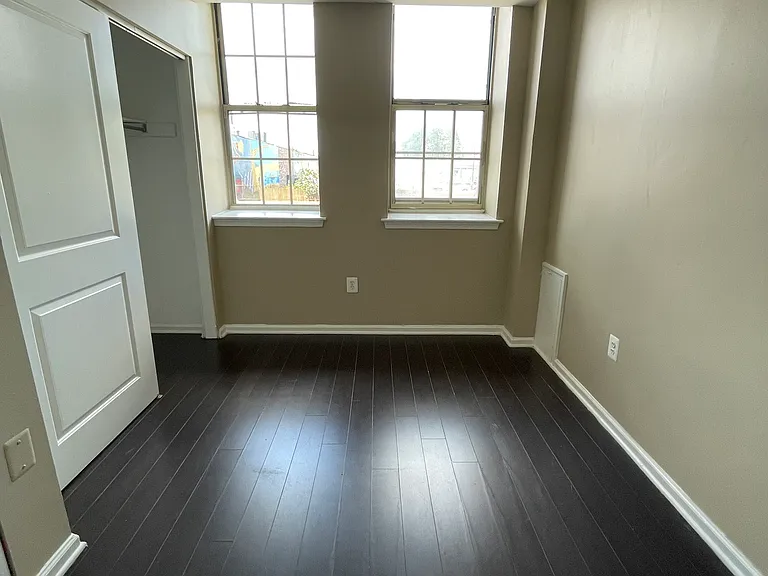 4704 Chestnut St #2D — Photo 16