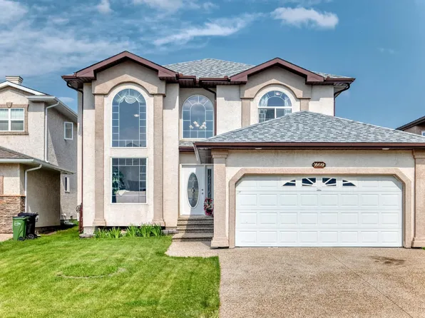 16619 72nd St NW, Edmonton, AB T5Z 3Z7