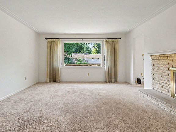 4th image of 6480 Ormada Dr