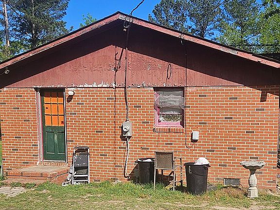 4th image of 2071 Carrs Station Rd