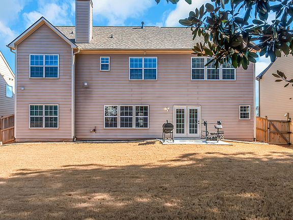 4th image of this home