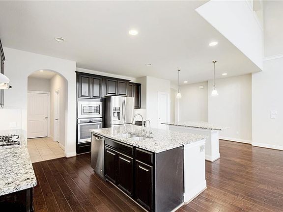 4th image of 5644 Siragusa Dr