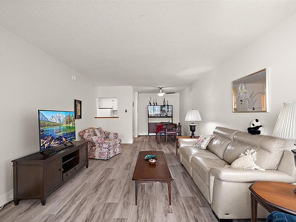 2nd image of 2050 White Birch Rd #206