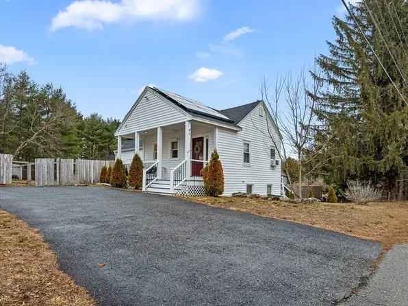3 New Fitchburg Rd, West Townsend, MA 01474
