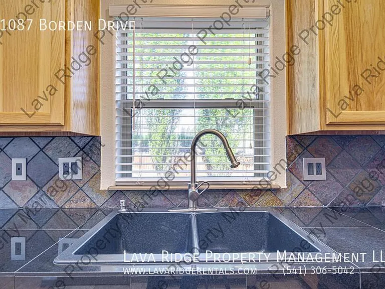 61087 Borden Dr — Photo 12