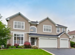 1520 Richmond Ln, Algonquin, IL 60102