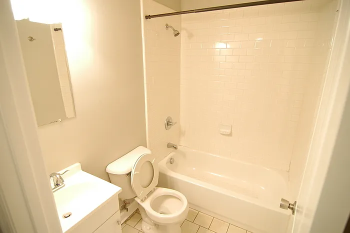 2329 Cooper Ter — Photo 13