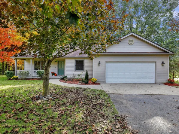 1795 Carol Ln, Dansville, MI 48819