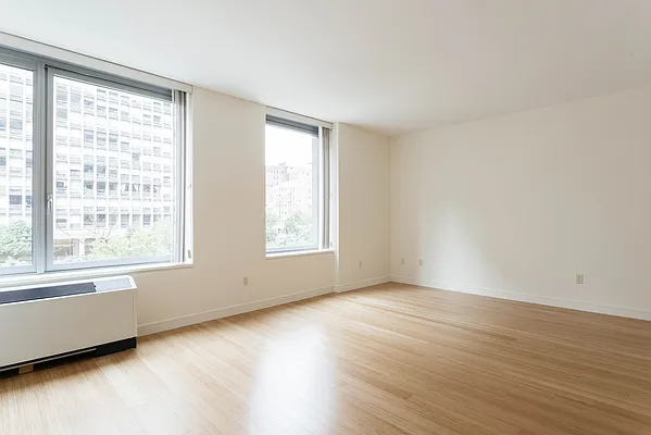 Sold by Compass | media 1
