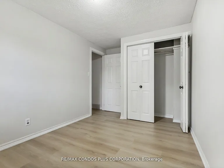 294 Fergus Ave #2 — Photo 18