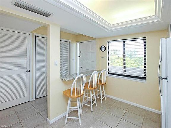 5th image of 979 E Gulf Dr Unit 264
