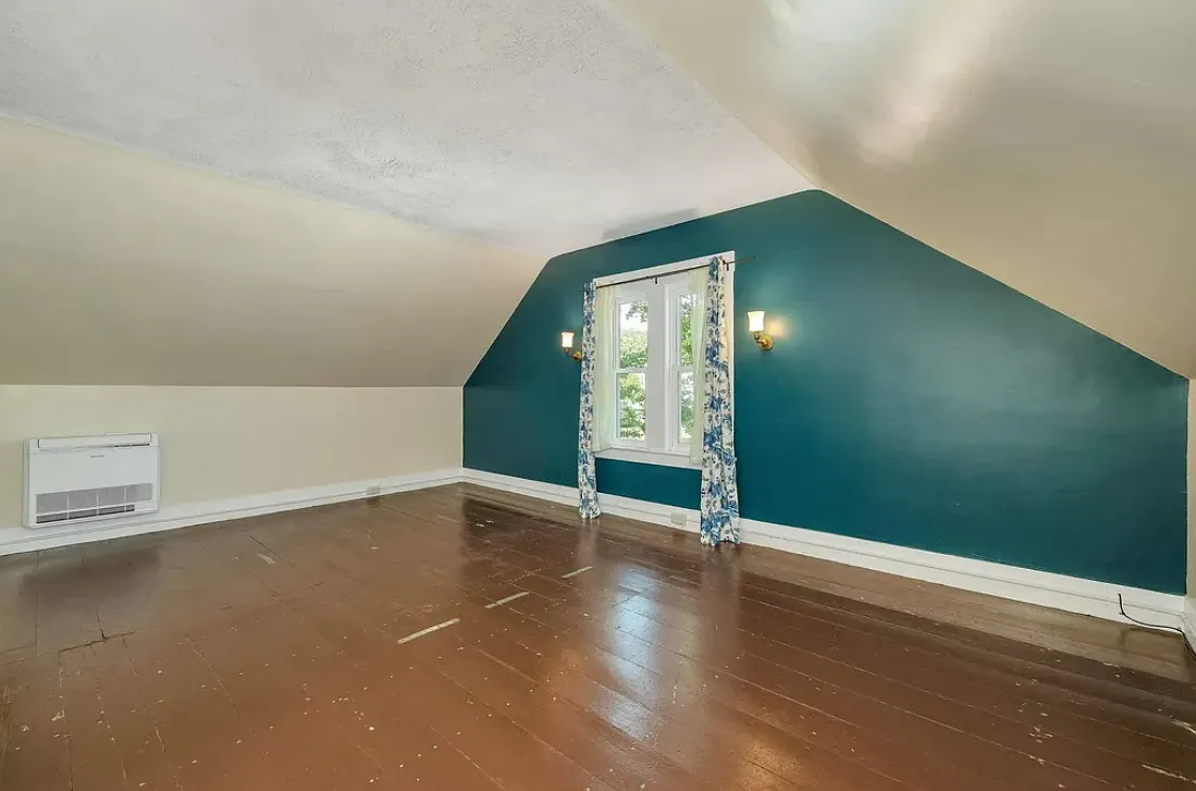 2 bed, 1225 sqft, $2,200 — Photo 3